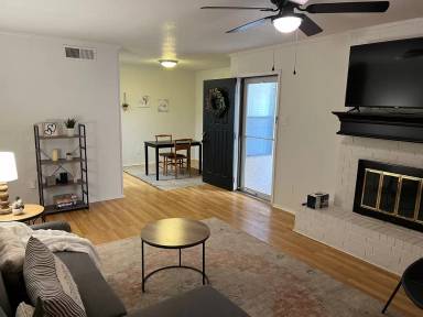 Main picture of Raintree Manor