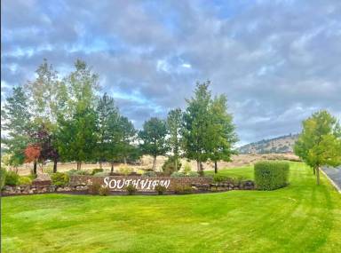 Main picture of 5105 Hickory Ln