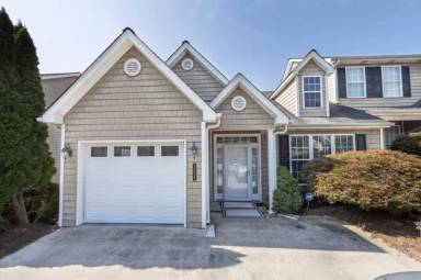 Main picture of 1955 Oxford Ct