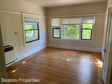 Main picture of 3566 Dimond Ave