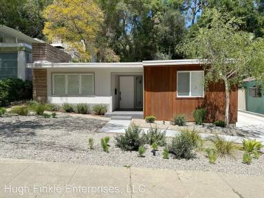 Main picture of 3823 Broadlawn Dr