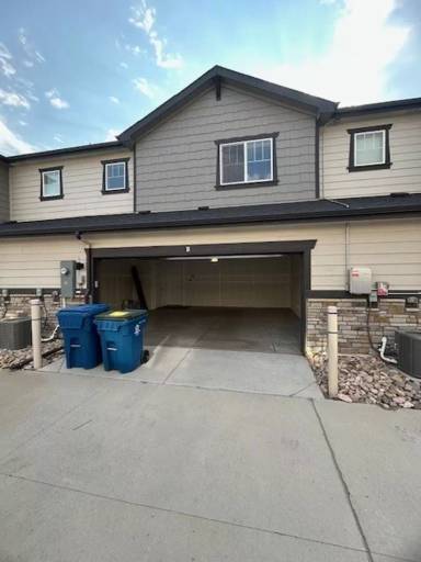 Main picture of 16828 E 119th Ave