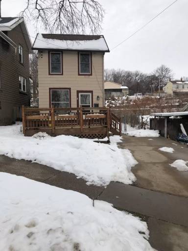 Main picture of 835 Air Hill St