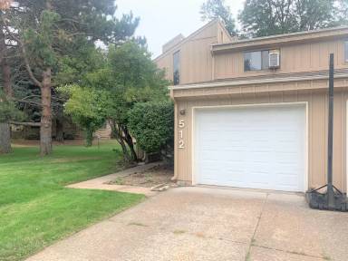 Main picture of 512 Strachan Dr