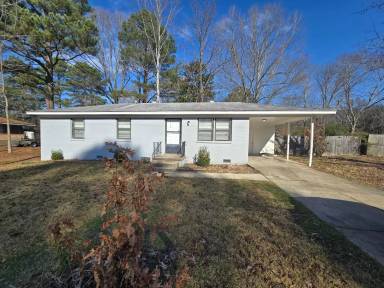 Main picture of 7326 Milford Dr