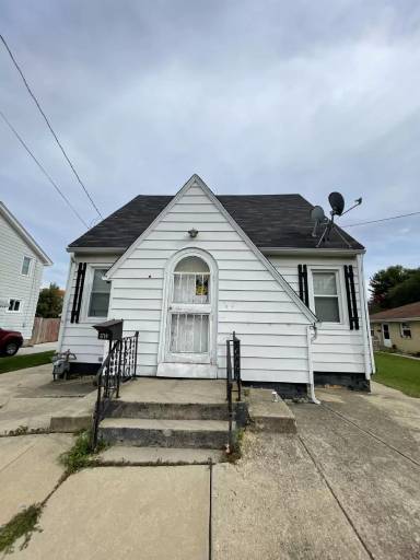 Main picture of 1719 N Rockton Ave
