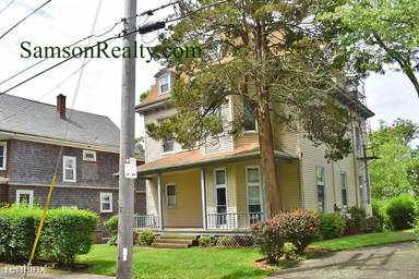 Main picture of 571 Spring St