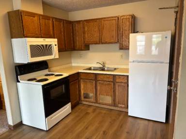 Main picture of 950 49th Ave