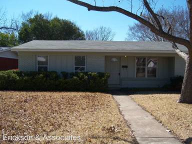 Main picture of 1701 Dartmouth Ave