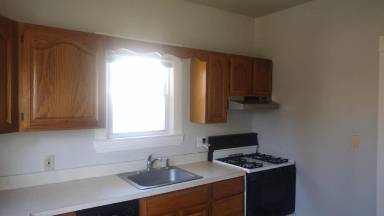 Main picture of 4604 E 173rd St