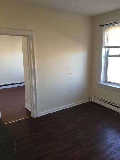 Main picture of 251 Beacon Ave