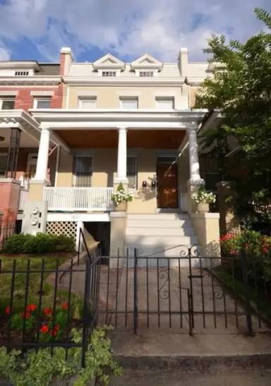 Main picture of 3631 New Hampshire Ave NW