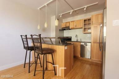 Main picture of Wellington Place Apartments