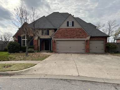 Main picture of 9198 E 120th St S