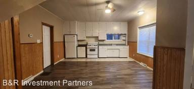 Main picture of 18960 14 Mile Rd
