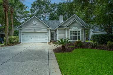 Main picture of 222 Historic Dr
