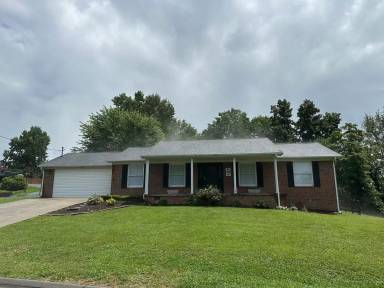 Main picture of 236 Wildwood Dr