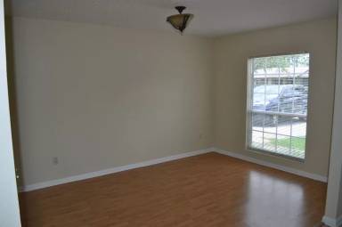 Main picture of 89 Berkshire Ln