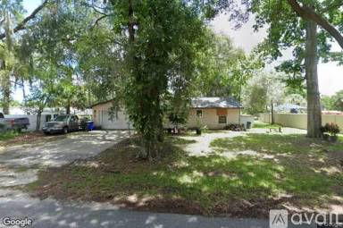 Main picture of 2125 Umbrella Tree Dr