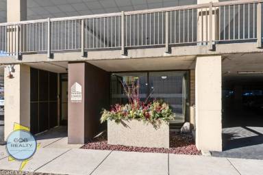 Main picture of Elmwood Tower Apartments