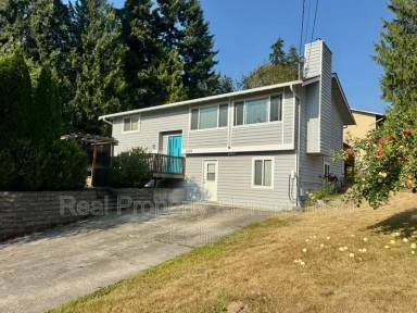Main picture of 11102 126th Ave NE