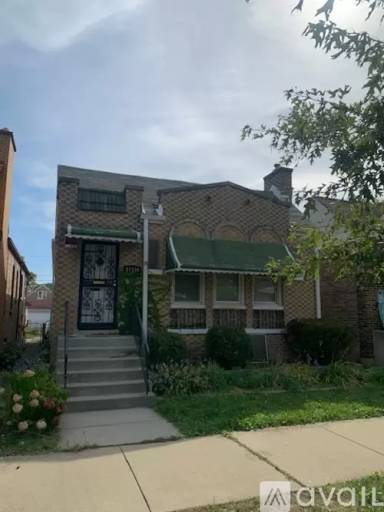 Main picture of 10109 S Morgan St