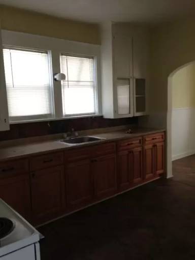 Main picture of 533 Wyoming Ave
