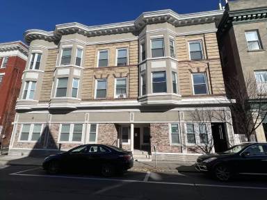 Main picture of 17 Belvidere St