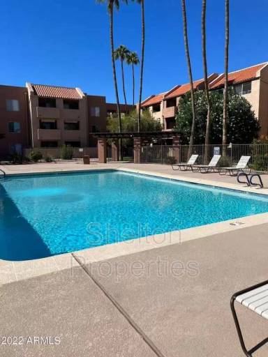 Main picture of Los Racimos