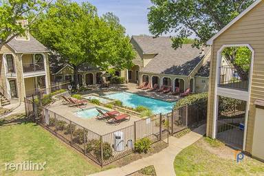 Main picture of Arbors on Oakmont