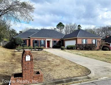 Main picture of 2225 Old Mill Ct