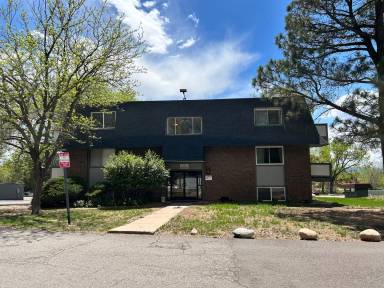 Main picture of 140 E Highline Cir