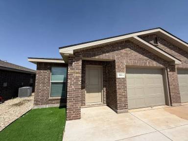 Main picture of 2010 Bryan Ave
