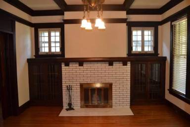Main picture of 2217 Belmont Blvd