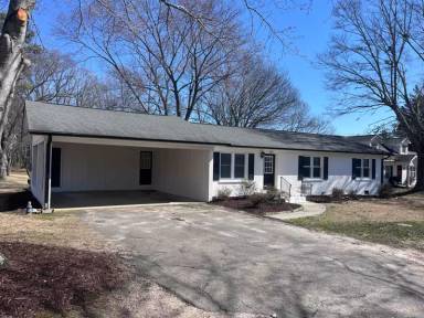 Main picture of 362 Saint Mark Rd