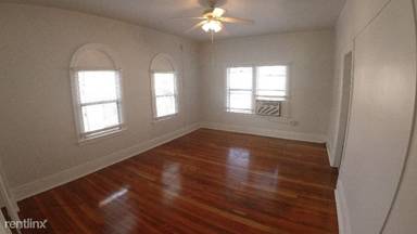 Main picture of 6434 Yucca St