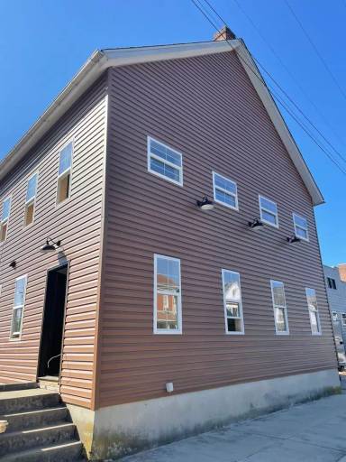 Main picture of 372 North St
