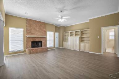 Main picture of 3040 Flamingo Cir
