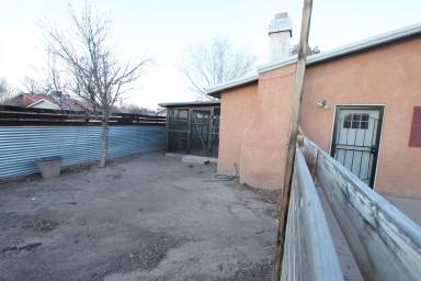 Main picture of 1414 Griegos Rd NW