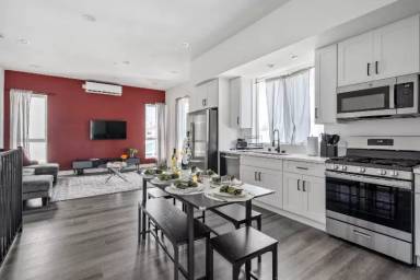 Main picture of 3987 Dalton Ave