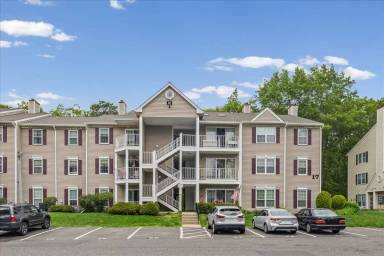 Main picture of 31 Arapaho Pl