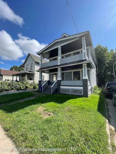 Main picture of 6910 Gertrude Ave