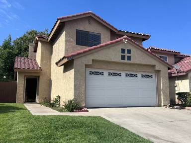 Main picture of 668 W Manzanita St