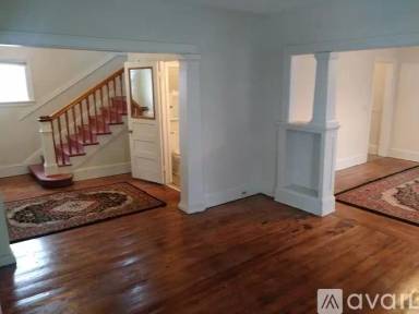 Main picture of 2802 Emerson Ave N