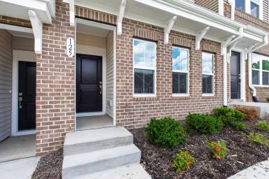 Main picture of 125 Blue Melody Ave