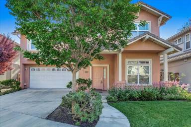 Main picture of 835 Warner Ct