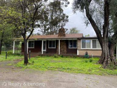 Main picture of 2301 S Grade Rd