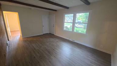 Main picture of 1112 Irving Ave