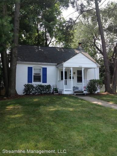 Main picture of 1003 Wade Ave