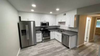Main picture of 446-462 E 9th Ave Apartments